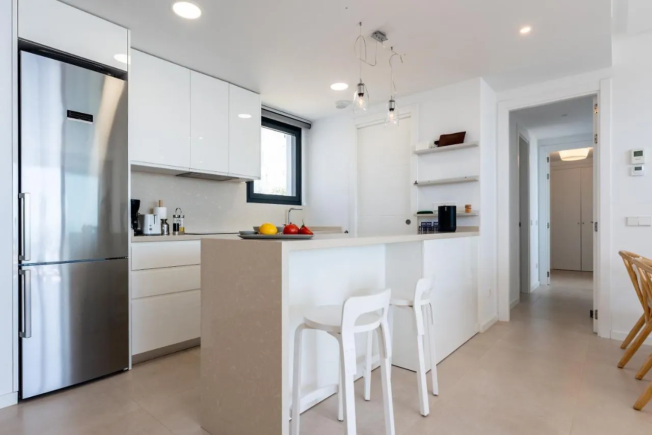 شقة Penthouse Middel Views فوينخيرولا 0*,